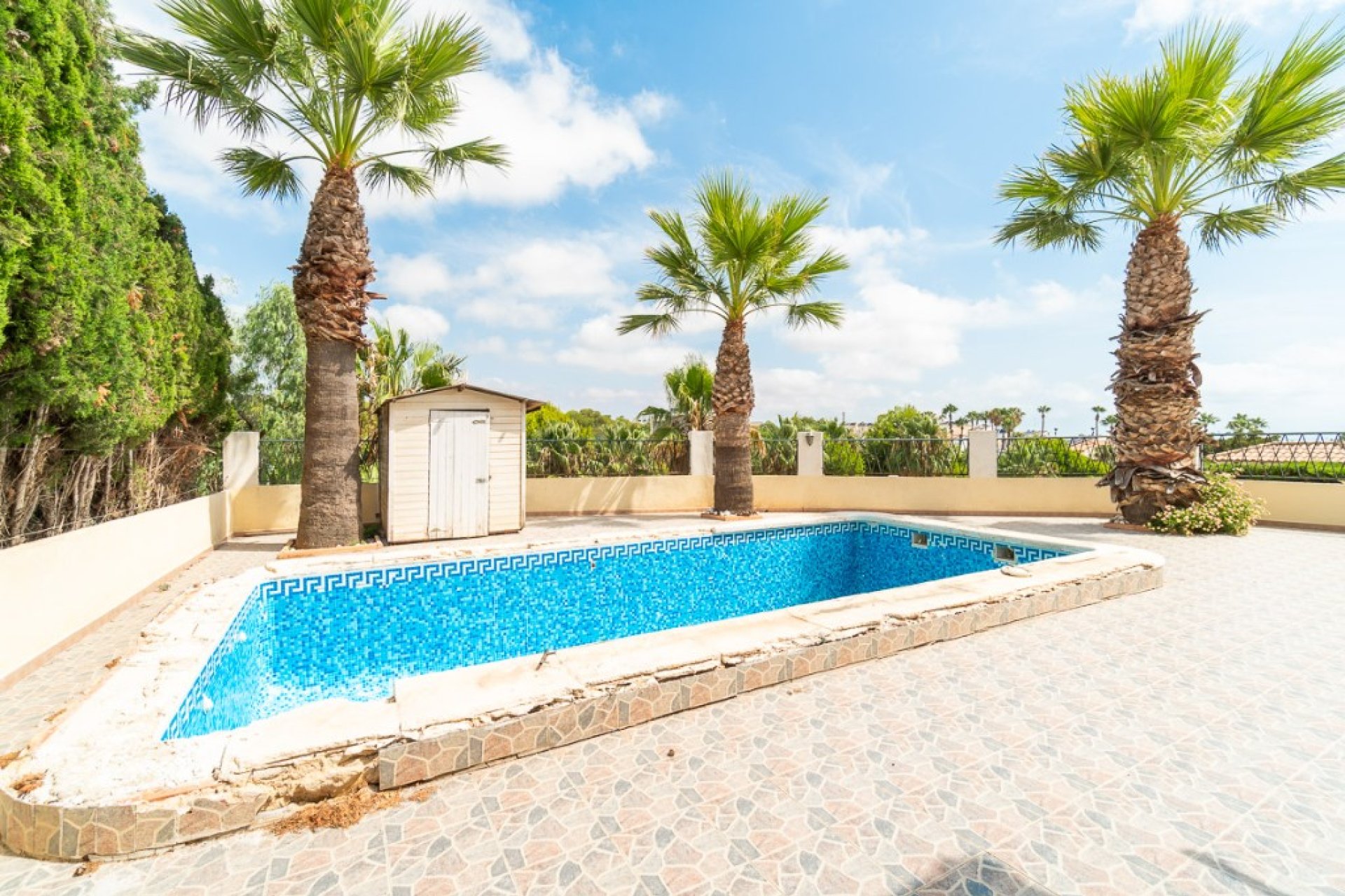 Resale - Villa - Orihuela Costa - Villamartín