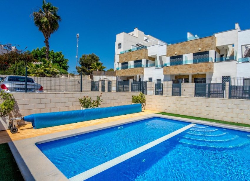 Resale - Villa - Orihuela Costa - Villamartín