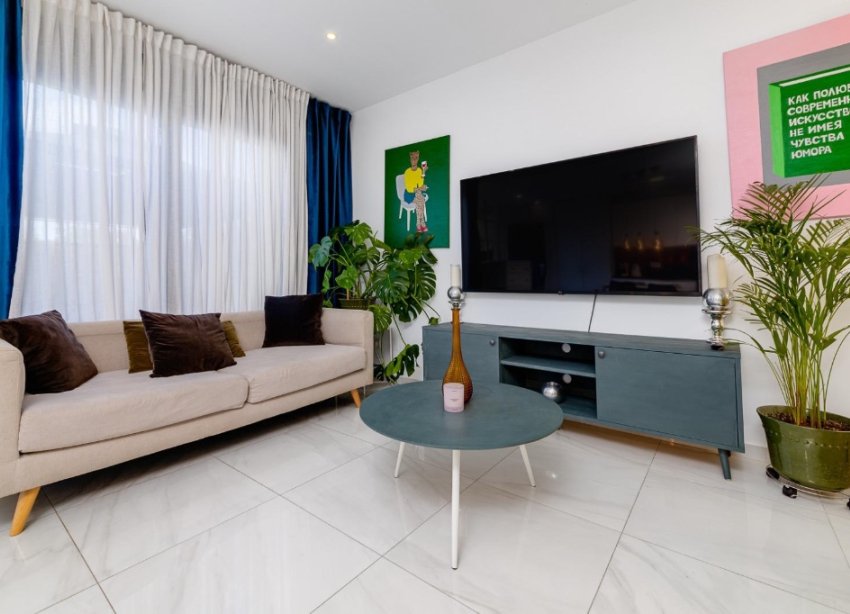 Resale - Villa - Orihuela Costa - Villamartín