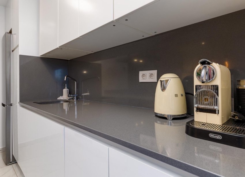 Resale - Villa - Orihuela Costa - Villamartín