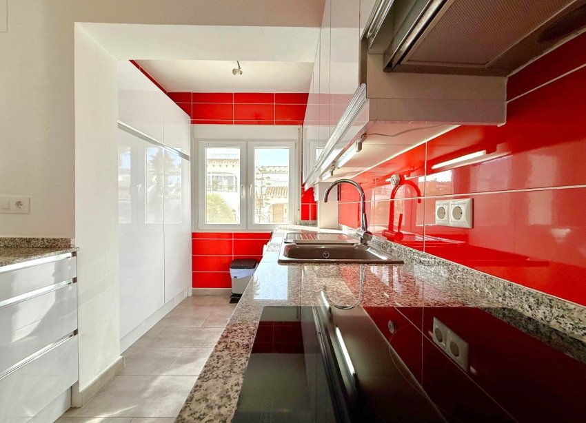 Resale - Villa - Orihuela Costa - Villamartín