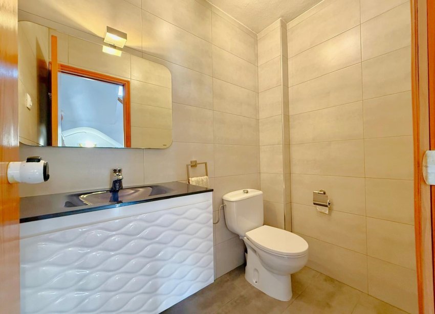 Resale - Villa - Orihuela Costa - Villamartín