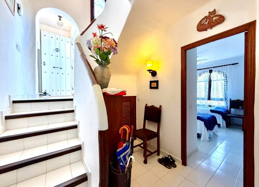 Resale - Villa - Orihuela Costa - Villamartín