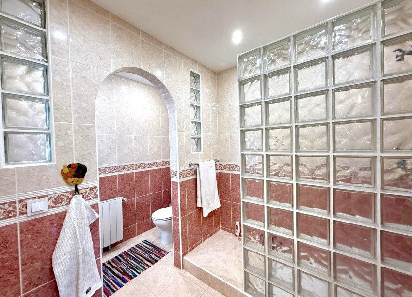 Resale - Villa - Orihuela Costa - Villamartín