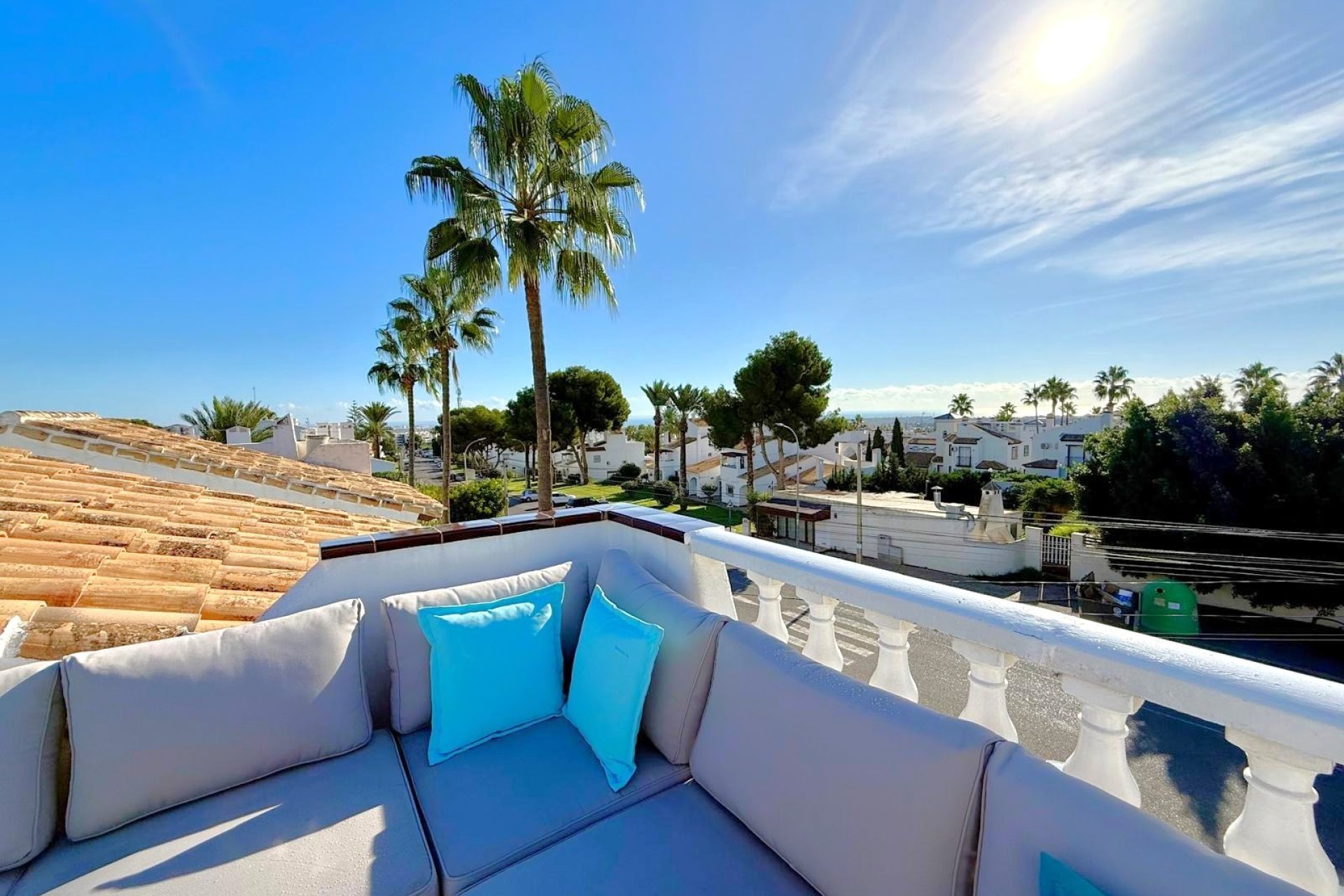 Resale - Villa - Orihuela Costa - Villamartín