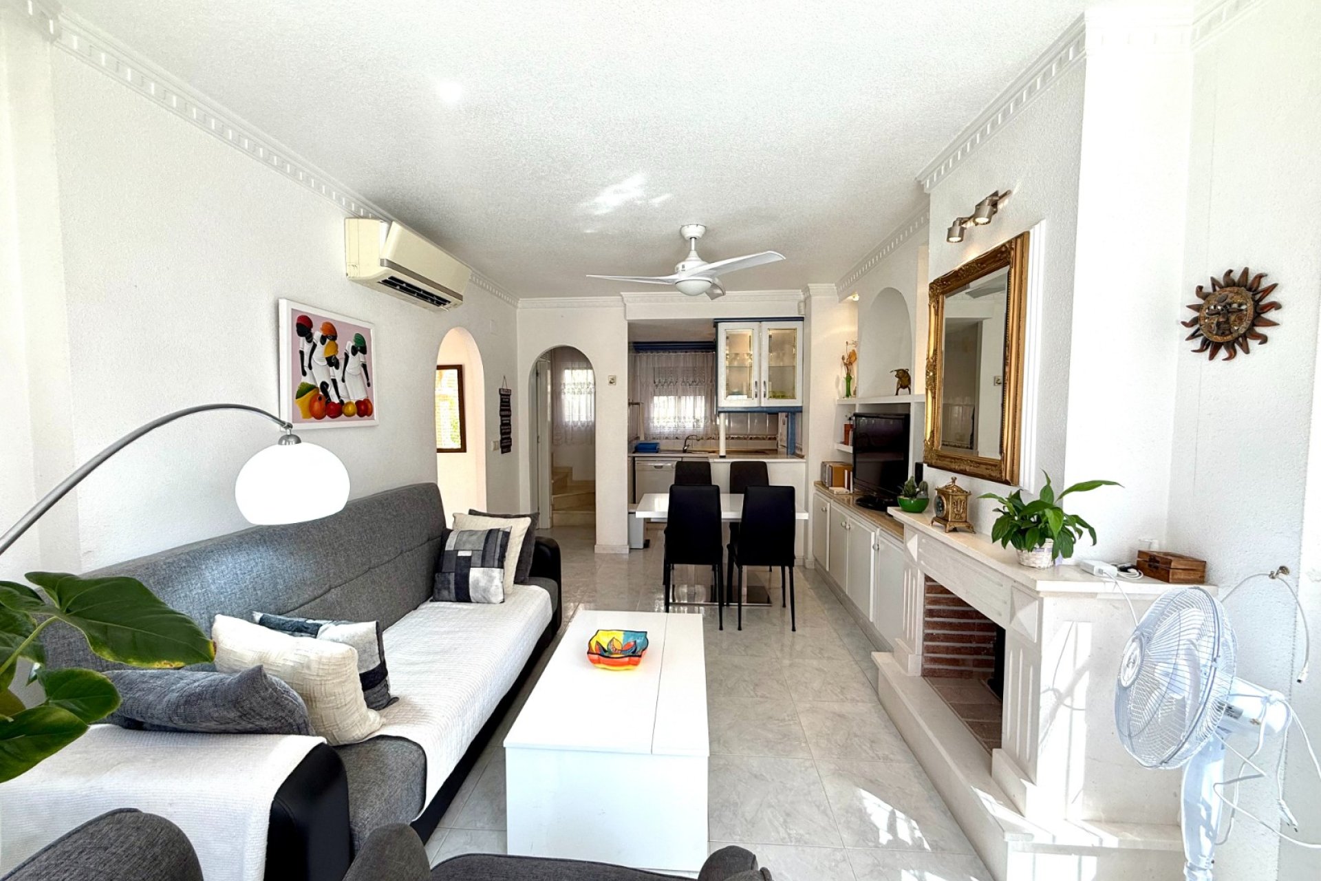 Resale - Villa - Orihuela Costa - Villamartín