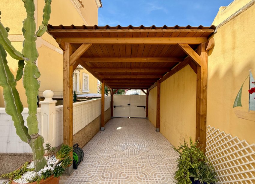 Resale - Villa - Orihuela Costa - Villamartín