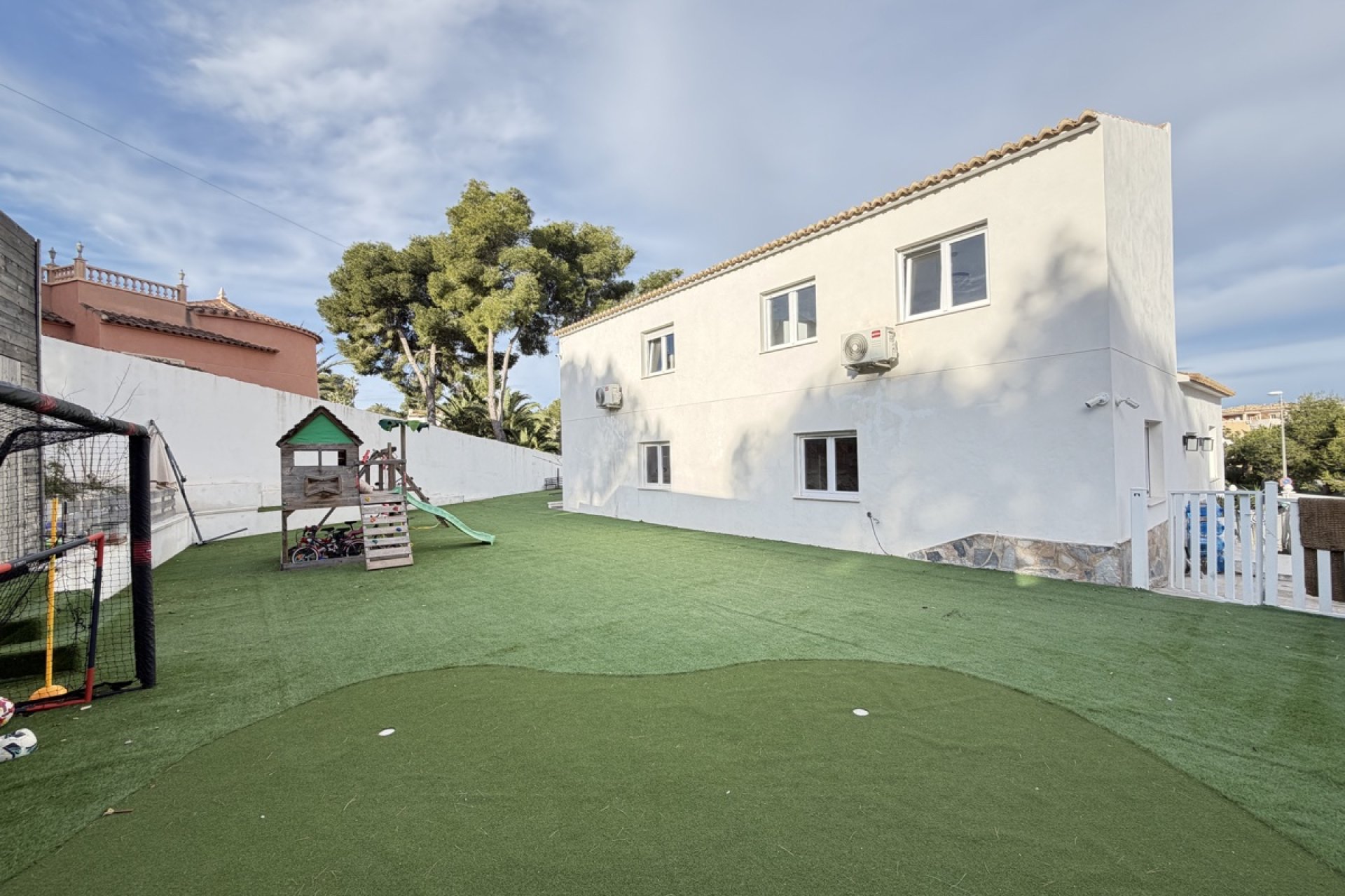 Resale - Villa - Orihuela Costa - Villamartin