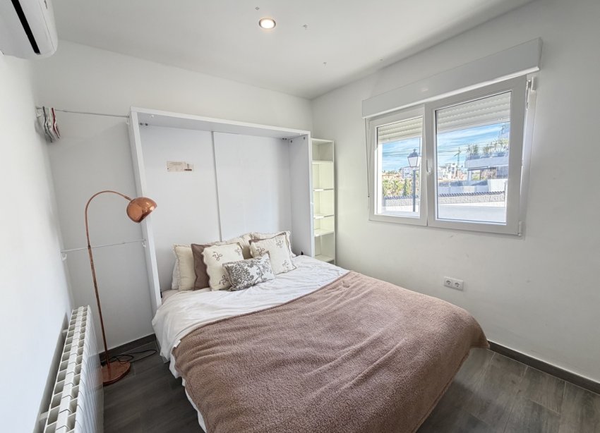 Resale - Villa - Orihuela Costa - Villamartin