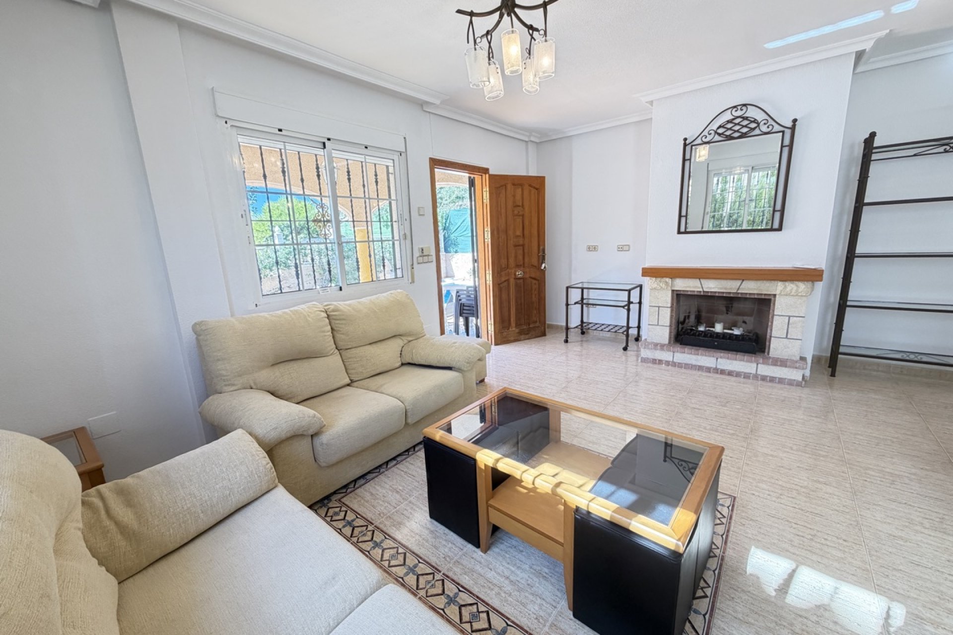 Resale - Villa - Orihuela Costa - Villamartin