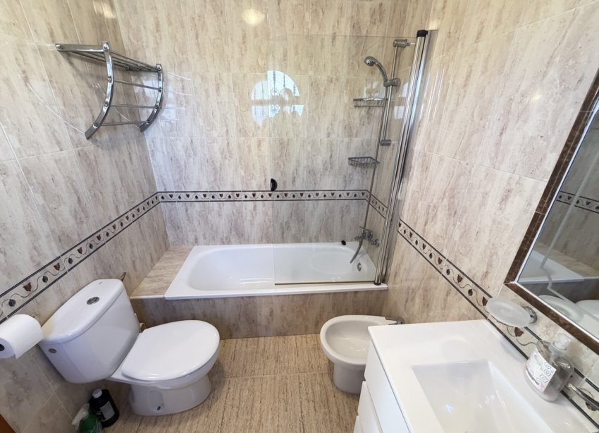 Resale - Villa - Orihuela Costa - Villamartin