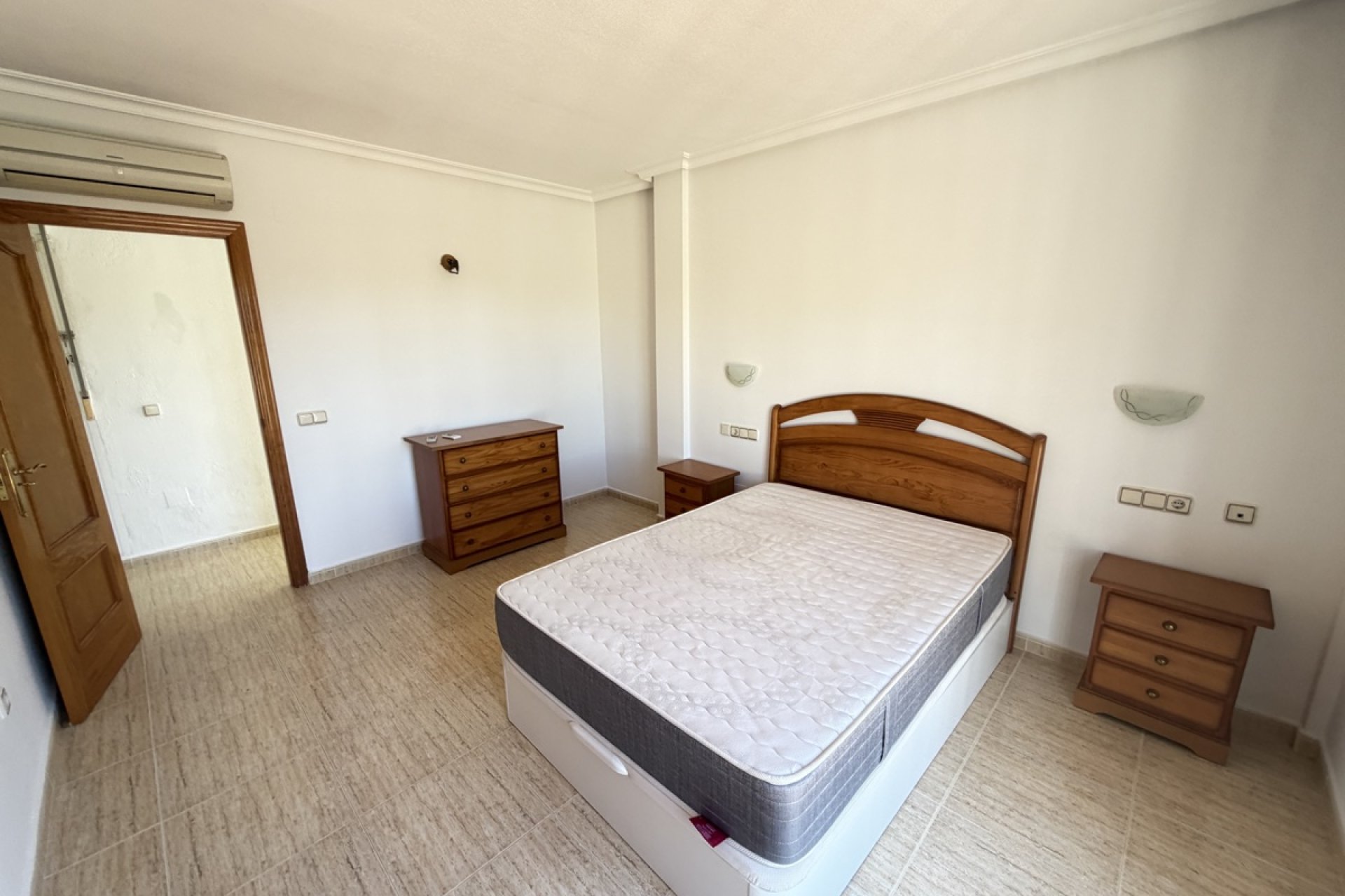 Resale - Villa - Orihuela Costa - Villamartin