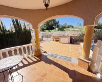 Resale - Villa - Orihuela Costa - Villamartin