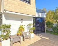 Resale - Villa - Orihuela Costa - Villamartín