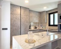 Resale - Villa - Orihuela Costa - Villamartín