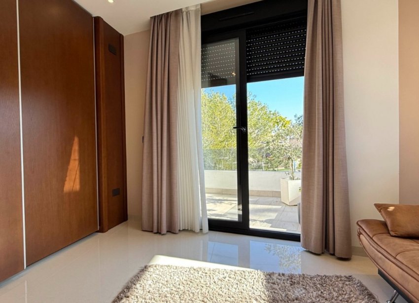 Resale - Villa - Orihuela Costa - Villamartín