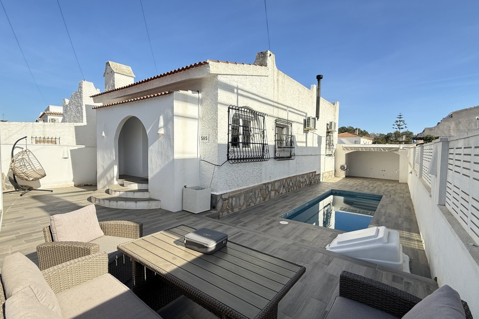 Resale - Villa - Orihuela Costa - Villamartin
