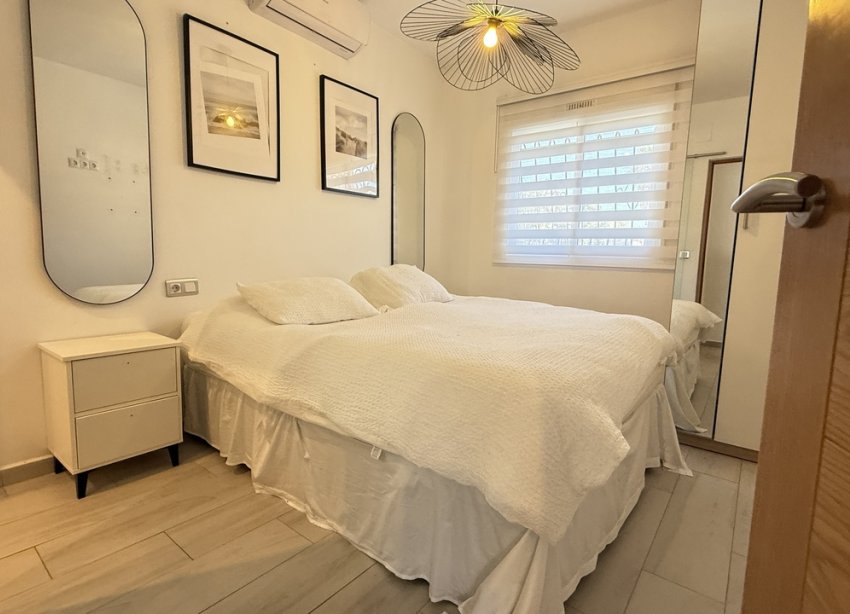 Resale - Villa - Orihuela Costa - Villamartin