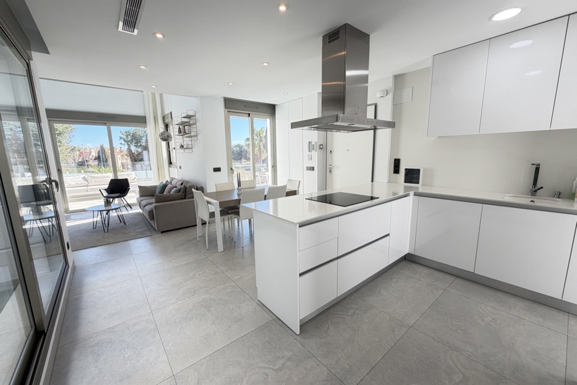 Resale - Villa - Orihuela Costa - Villamartin