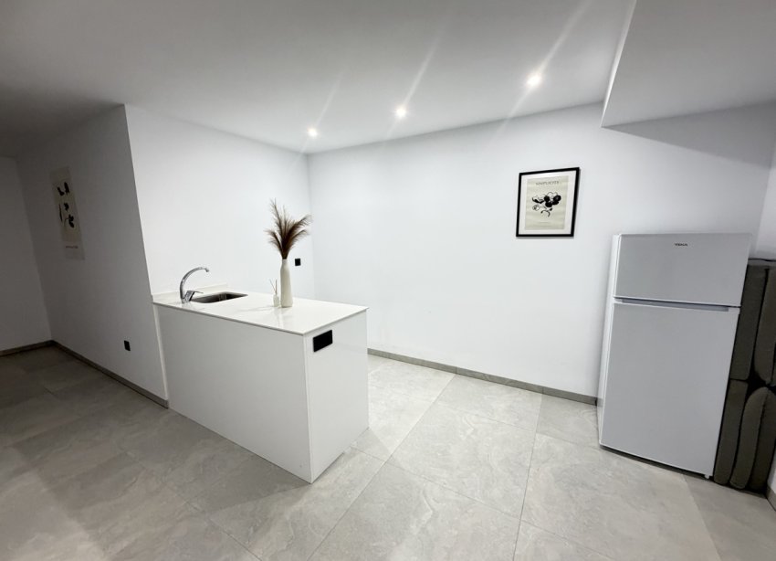 Resale - Villa - Orihuela Costa - Villamartin