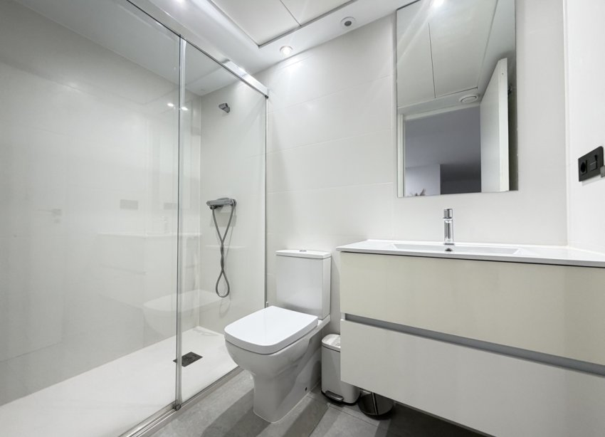 Resale - Villa - Orihuela Costa - Villamartin