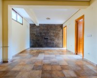 Resale - Villa - Orihuela Costa - Villamartin