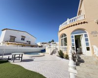 Resale - Villa - Orihuela Costa - Villamartin