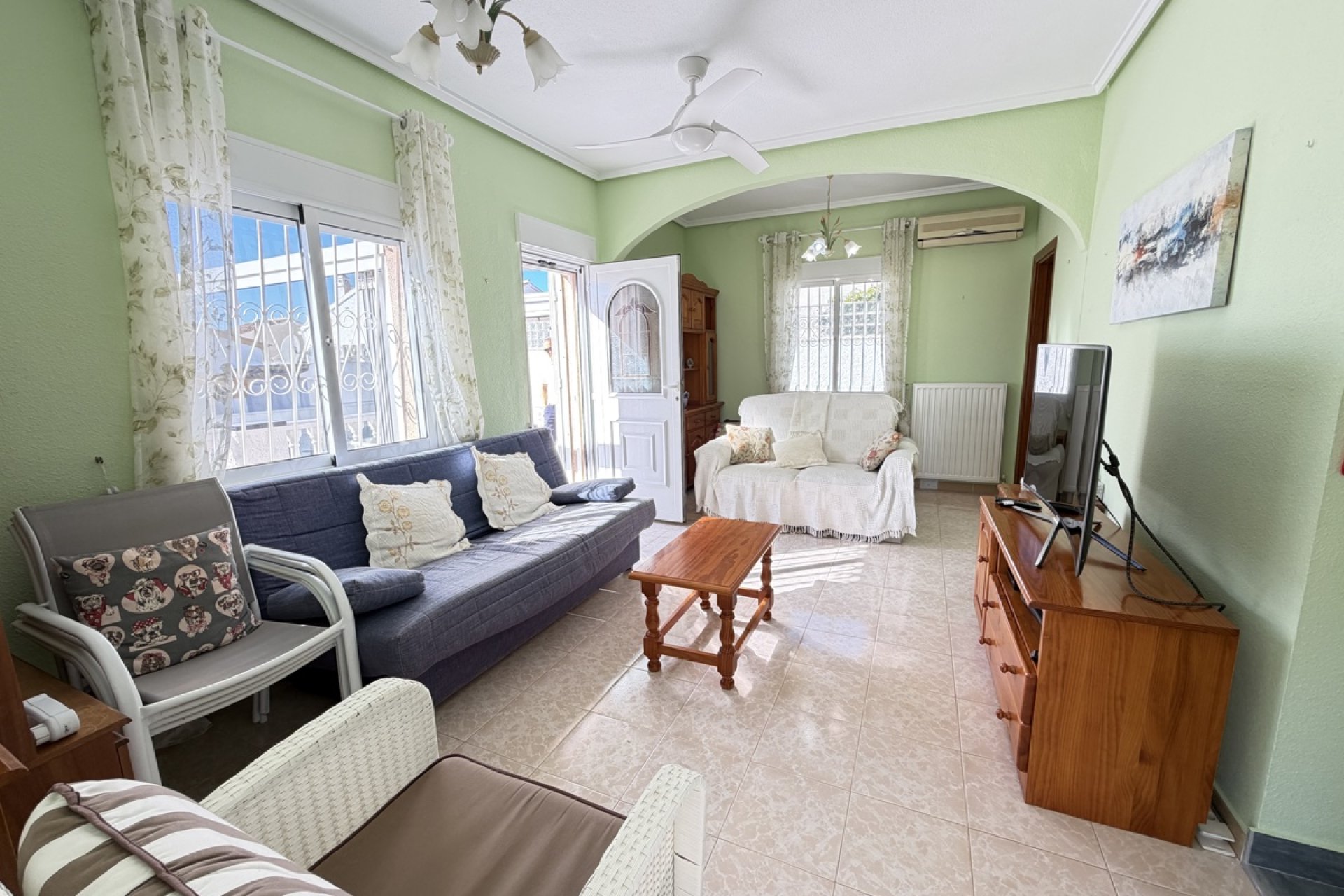 Resale - Villa - Orihuela Costa - Villamartin