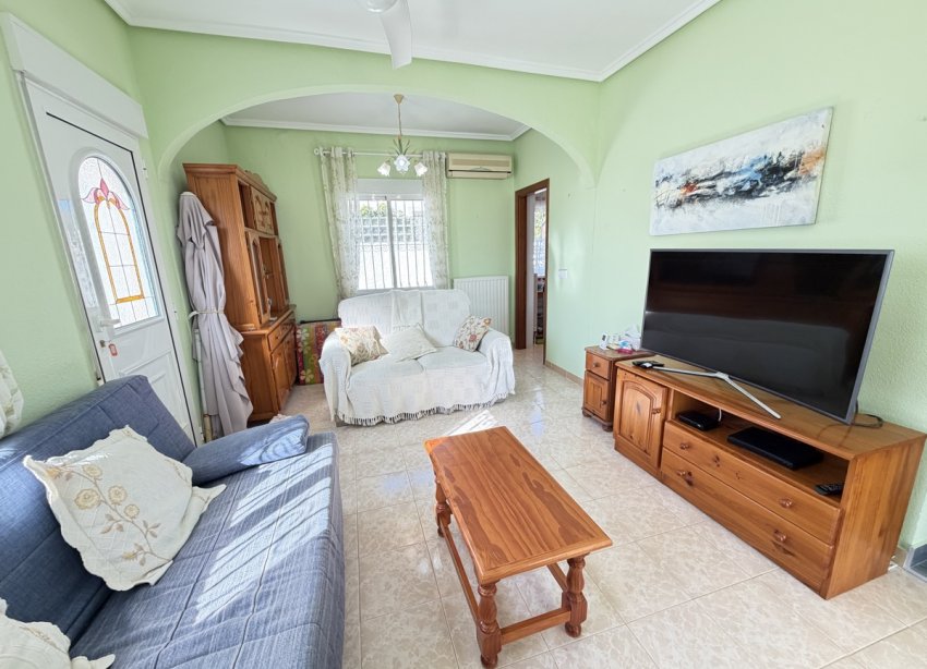 Resale - Villa - Orihuela Costa - Villamartin