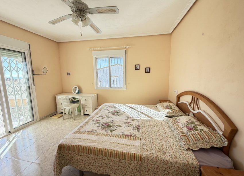 Resale - Villa - Orihuela Costa - Villamartin