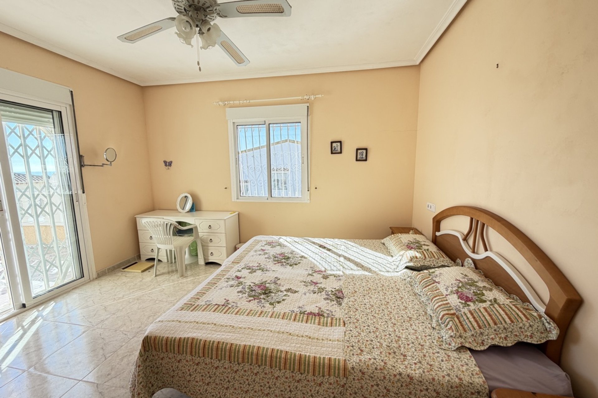 Resale - Villa - Orihuela Costa - Villamartin