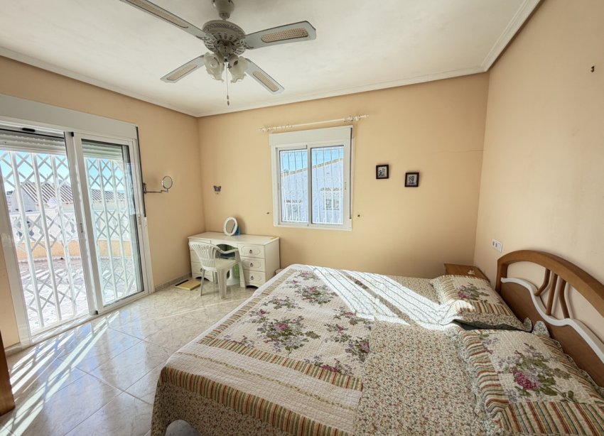 Resale - Villa - Orihuela Costa - Villamartin