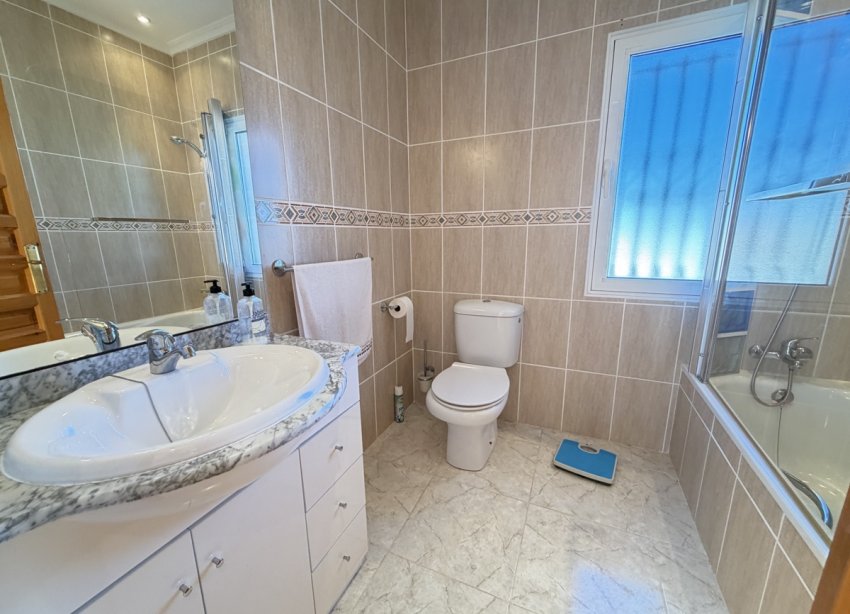 Resale - Villa - Orihuela Costa - Villamartin