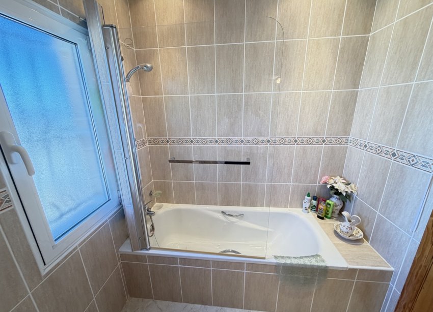 Resale - Villa - Orihuela Costa - Villamartin