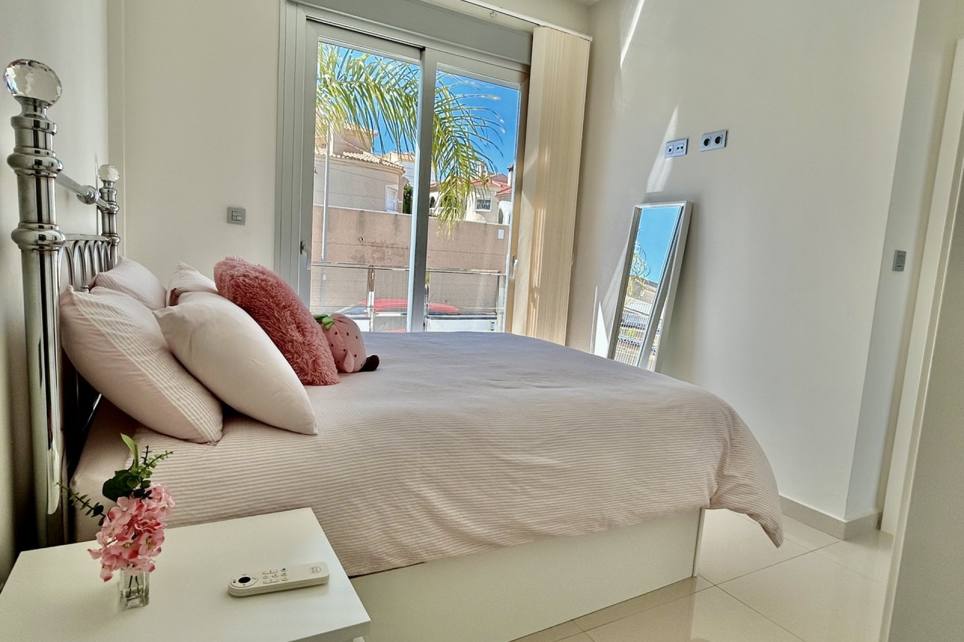 Resale - Villa - Orihuela Costa - Villamartin