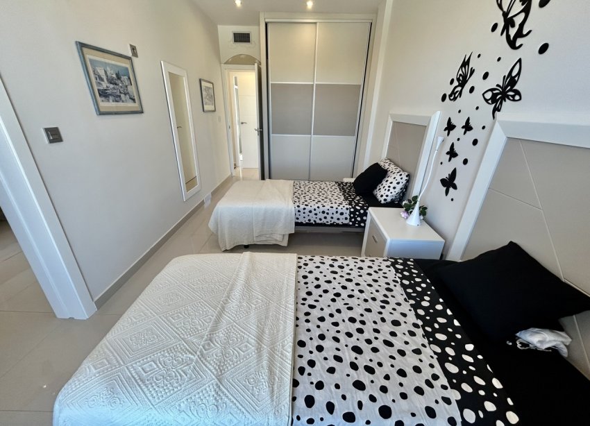 Resale - Villa - Orihuela Costa - Villamartin