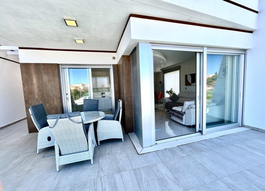 Resale - Villa - Orihuela Costa - Villamartin