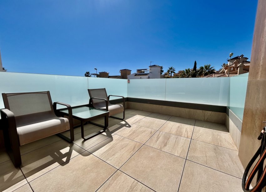 Resale - Villa - Orihuela Costa - Villamartin