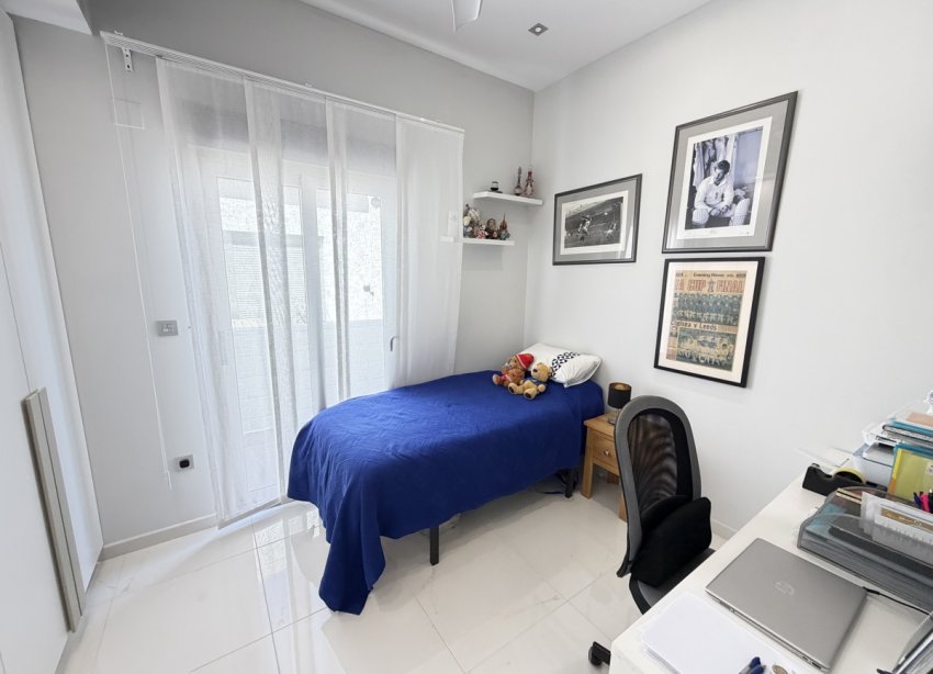 Resale - Villa - Orihuela Costa - Villamartin