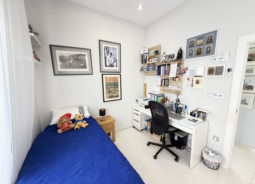 Resale - Villa - Orihuela Costa - Villamartin