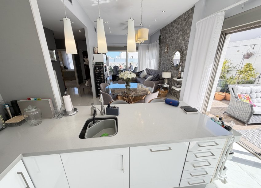 Resale - Villa - Orihuela Costa - Villamartin