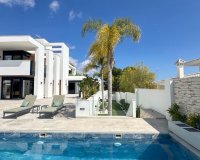 Resale - Villa - Orihuela Costa - Villamartin