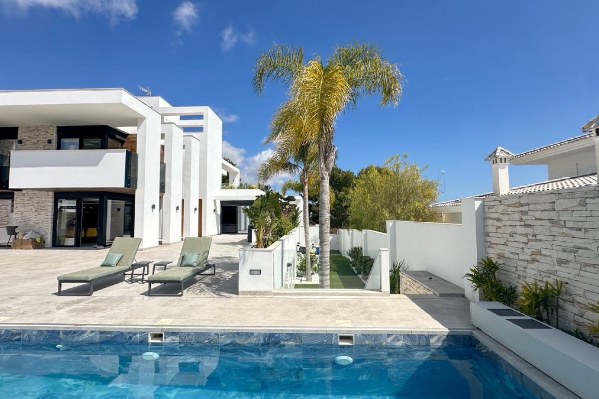 Resale - Villa - Orihuela Costa - Villamartin