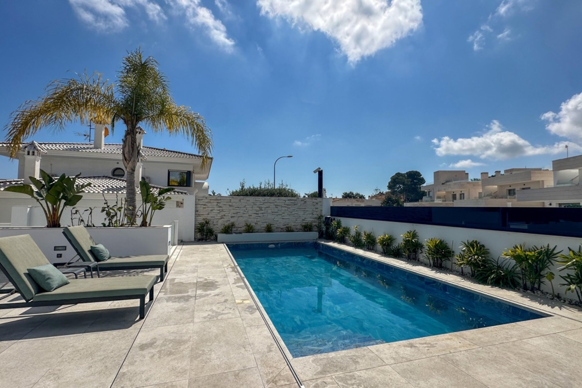 Resale - Villa - Orihuela Costa - Villamartin