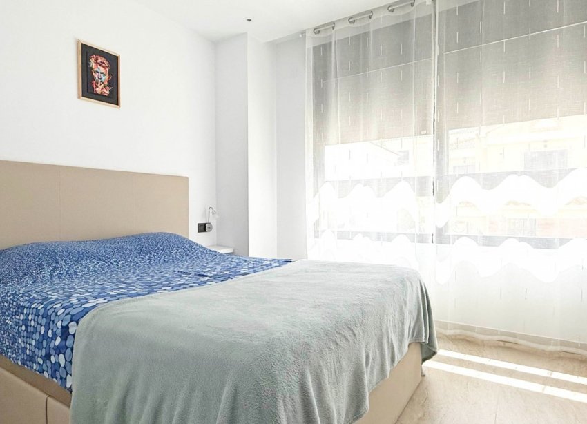 Resale - Villa - Orihuela Costa - Villamartín