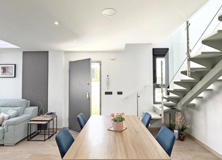 Resale - Villa - Orihuela Costa - Villamartín