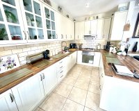 Resale - Villa - Orihuela Costa - Villamartin