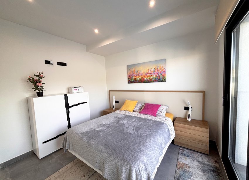 Resale - Villa - Orihuela Costa - Villamartín