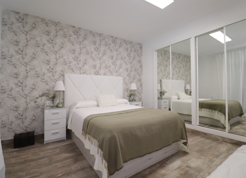 Resale - Villa - Orihuela Costa - Villamartín