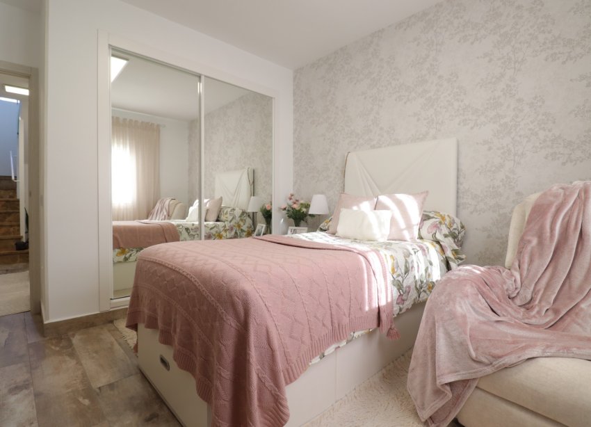 Resale - Villa - Orihuela Costa - Villamartín
